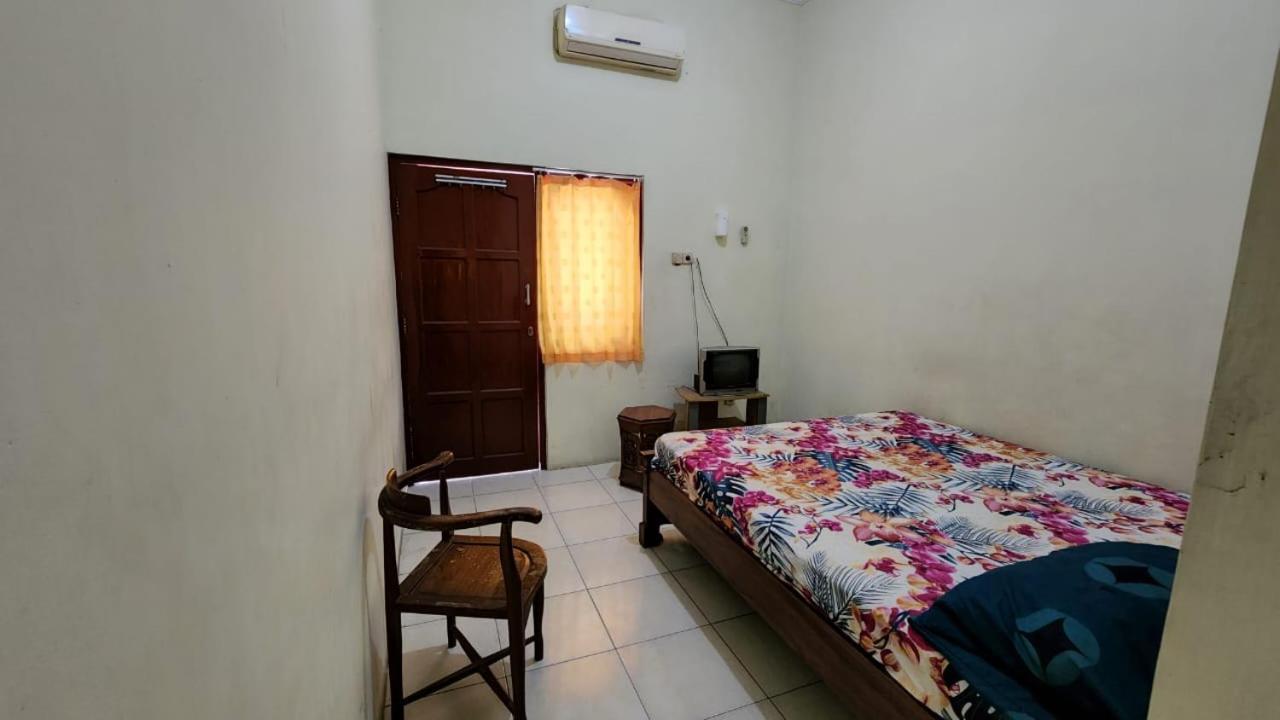 Hotel Metro Kudus Tanggulangin ภายนอก รูปภาพ